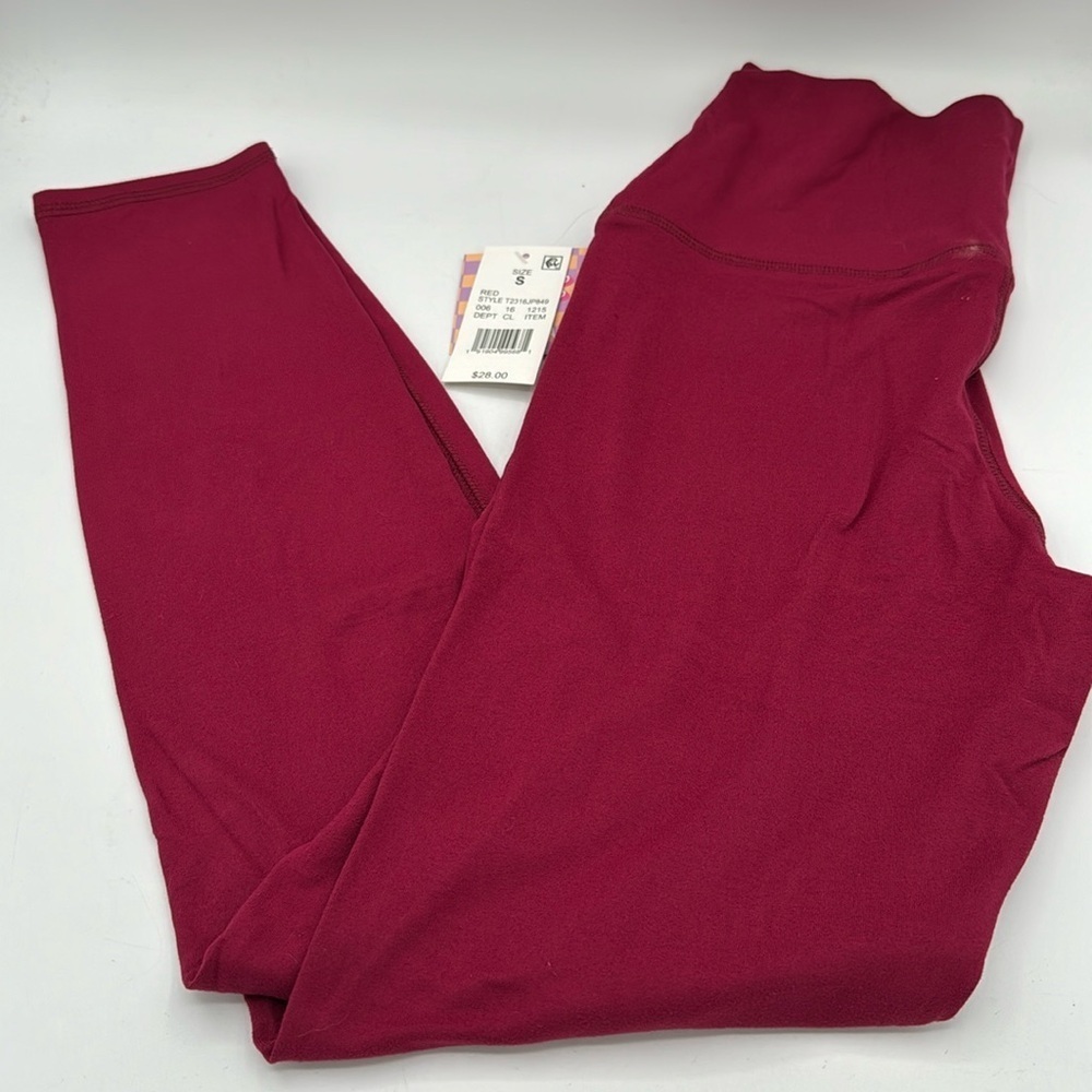 Ascot and Hart Leggings in Plum color, Sz Small, NWT original $28